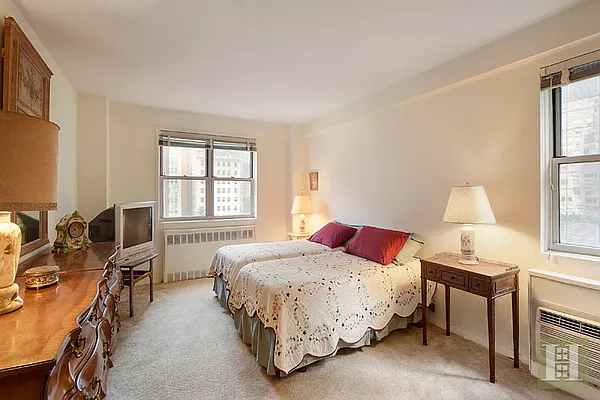 Sold by Halstead Real Estate | media 8