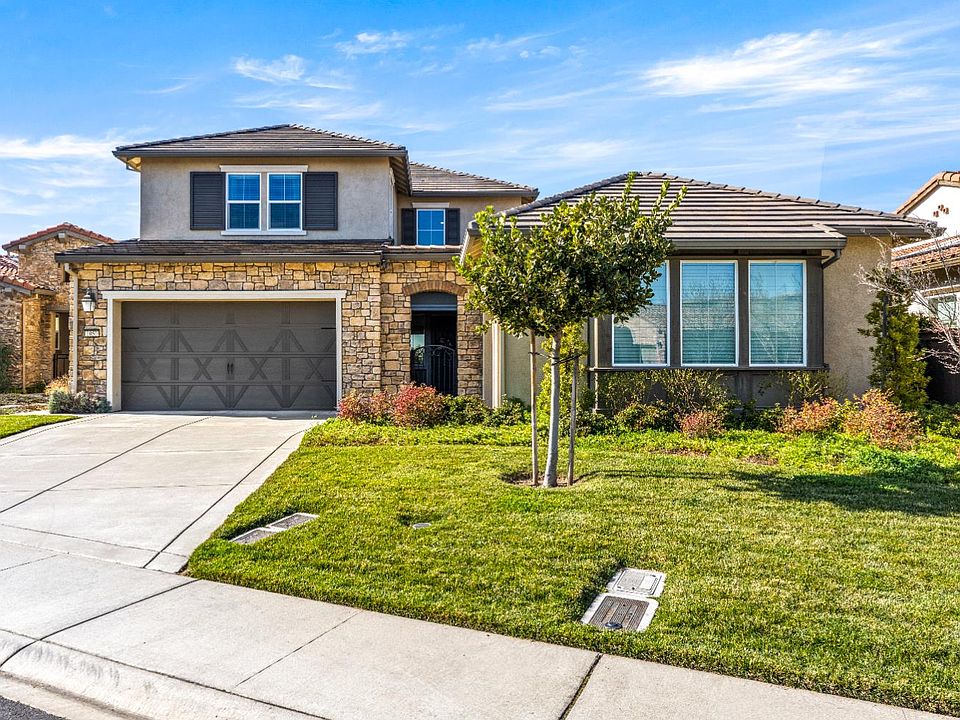 1st image of 1050 Hogarth Way