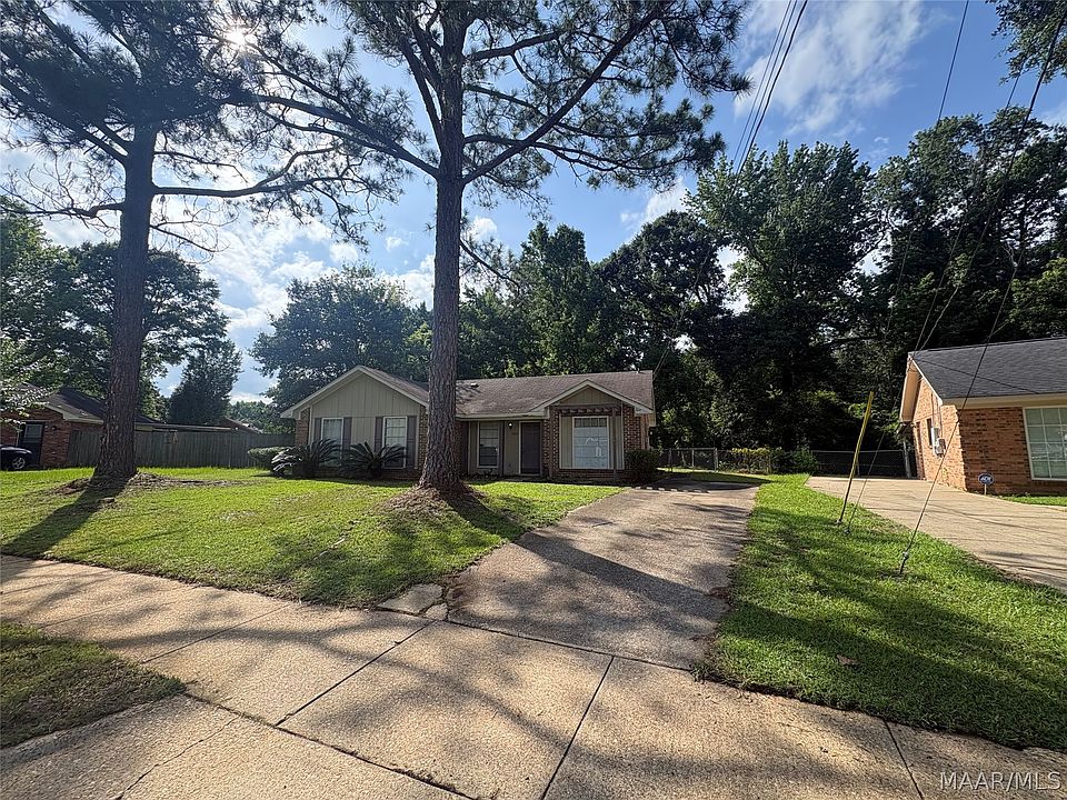 1st image of 1024 N Burbank Dr