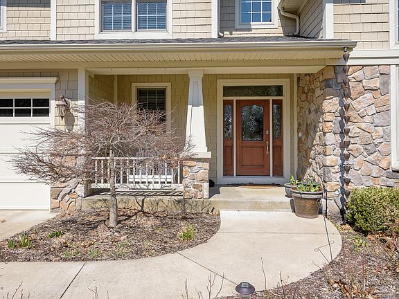 4th image of 6579 Hidden Lake Cir