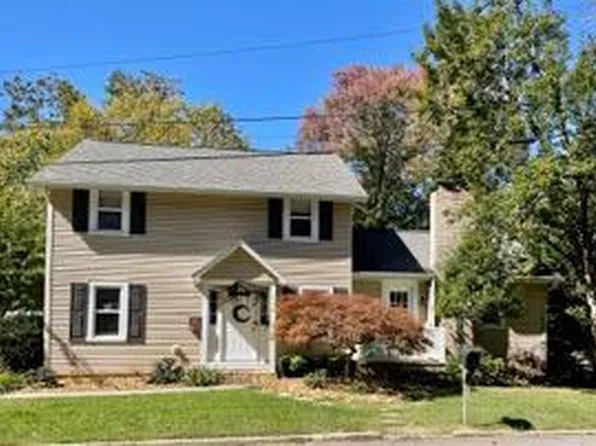 34 N Ferguson Ave, Cookeville, TN 38501