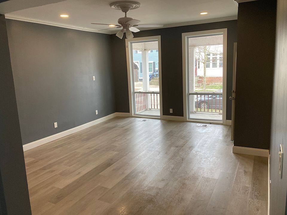 1st image of 36 Mariner St #1