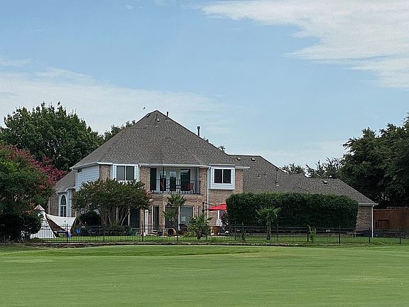 5th image of 6413 Wildwood Dr