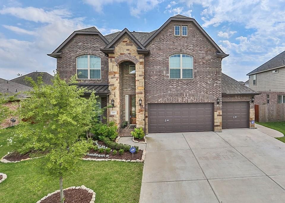 1st image of 3307 Hawkins Glen Ln