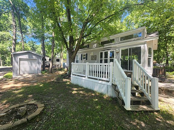 2nd image of 2945 County Road 4 SW #118