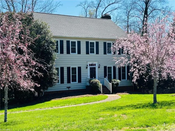 4117 Clinard Rd, Clemmons, NC 27012