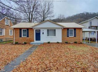 4527 Washington Ave SE, Charleston, WV 25304