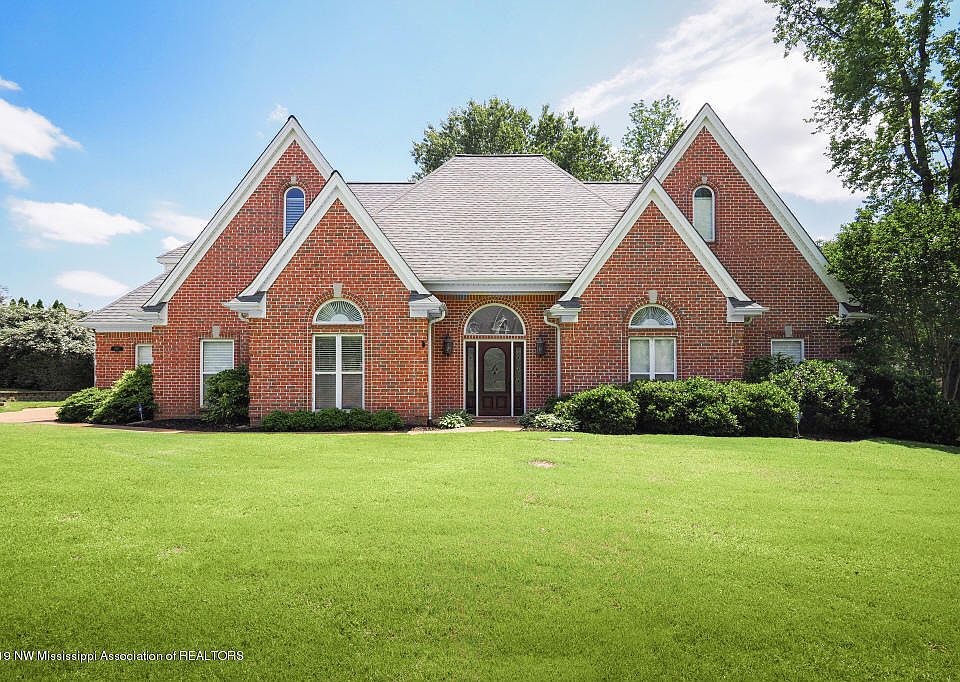 1st image of 6555 Timber Oaks Dr