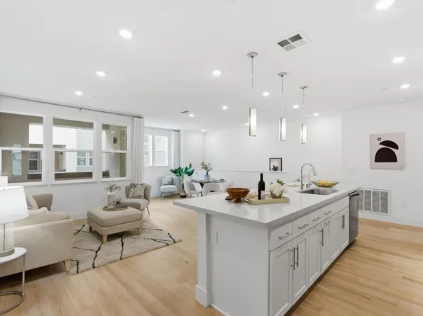 2933 Lamory Pl Unit 111, Santa Clara, CA 95051