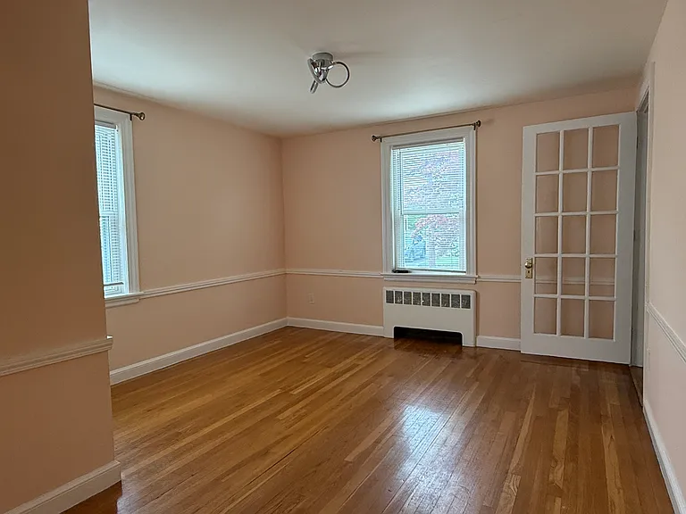 31 Falmouth Rd — Photo 6