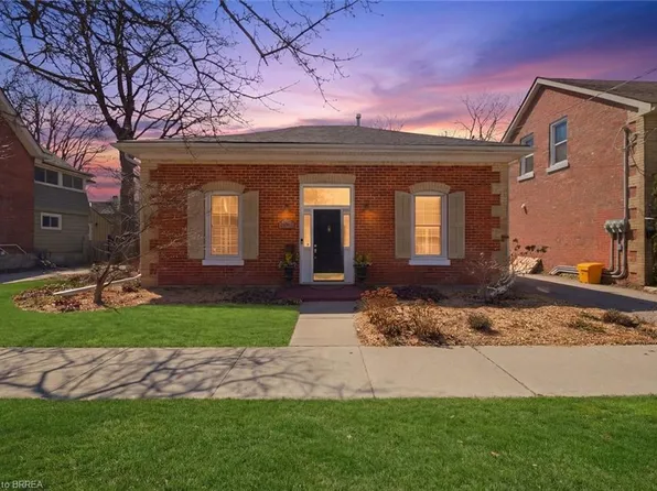 108 William St, Brantford, ON N3T 3L1