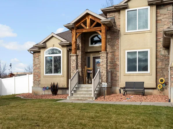 490 W 3450 N, Pleasant View, UT 84414