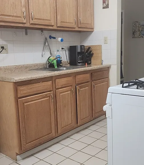 8905 Knight Ave #205 — Photo 6
