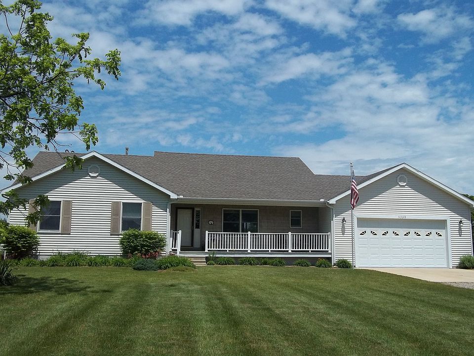 3 bdr / 2 1/2 bath