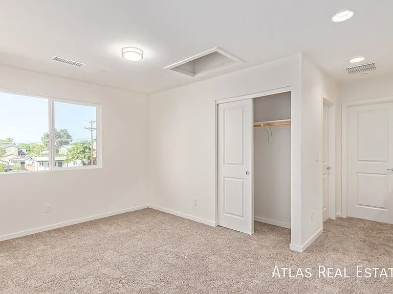 3010 E Yale St #1 — Photo 20