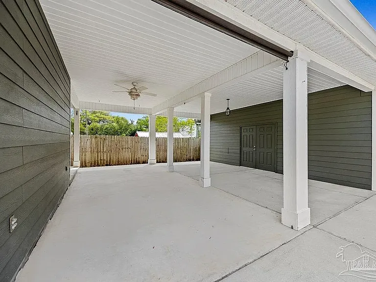 301 Dwight Ave — Photo 11
