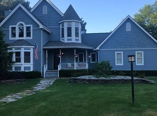 6954 Woodlyn Ct, Clarkston, MI 48348