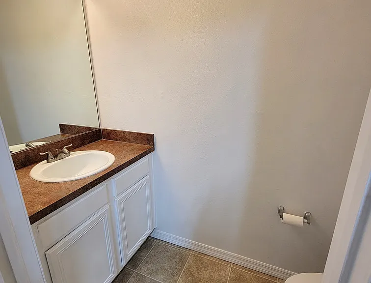 16414 Swan View Cir — Photo 11
