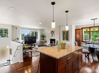 7957 30th Ave SW, Seattle, WA 98126