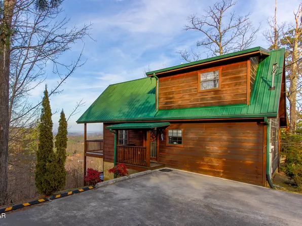 2222 Windswept View Way, Sevierville, TN 37876