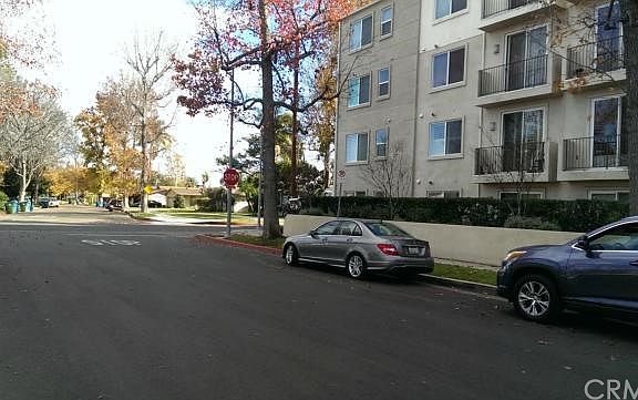 2nd image of 14412 Killion St Unit 206