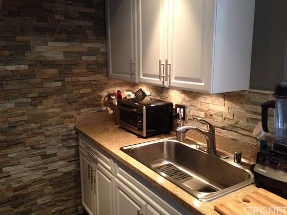 3rd image of 21450 Burbank Blvd APT 101