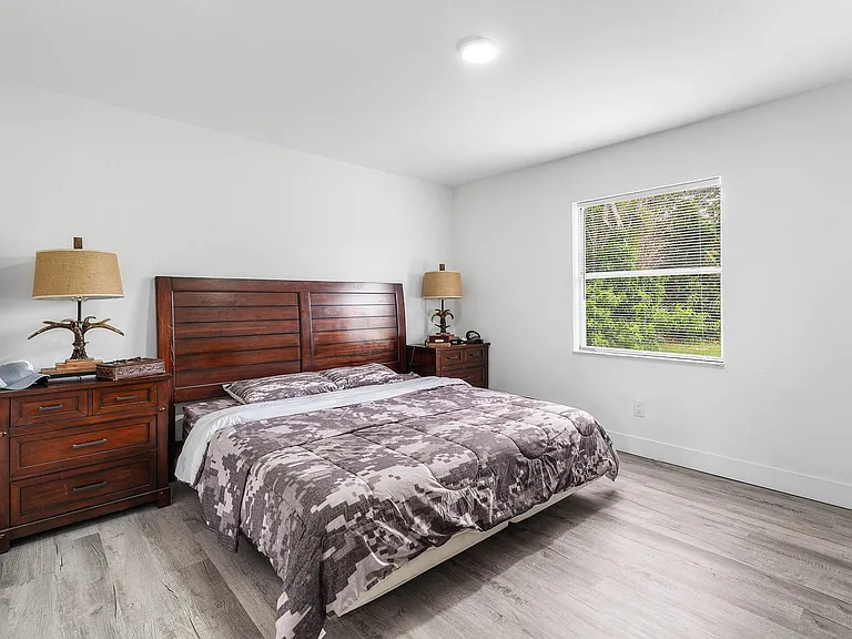 2937 SE Ironton Ave — Photo 12