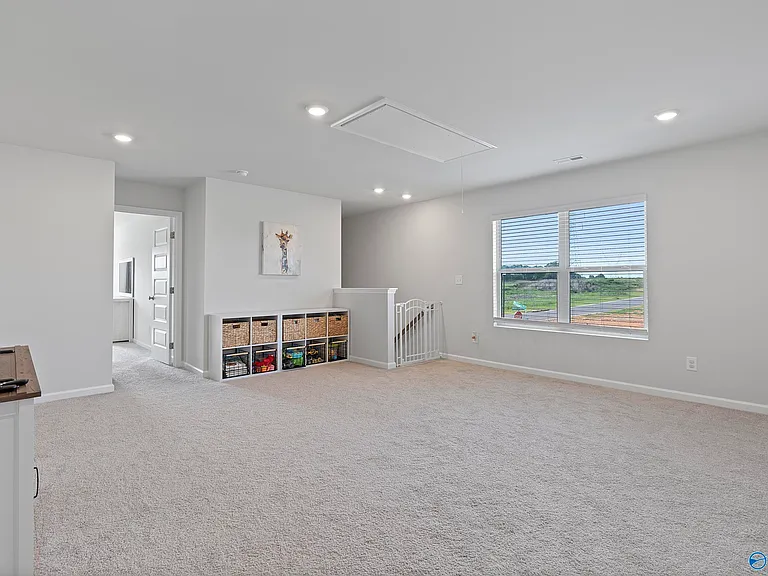 27758 Whitechapel Dr — Photo 6