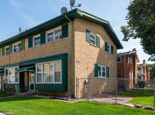 8831 N Grand St, Niles, IL 60714