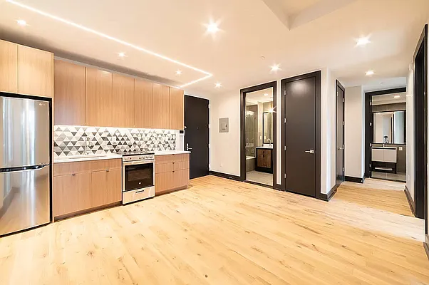 Rented by EXR | media 23