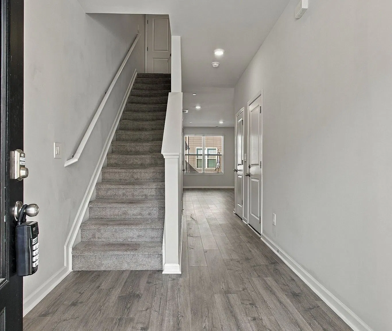 191 Mackenzie Way - 1 — Photo 4