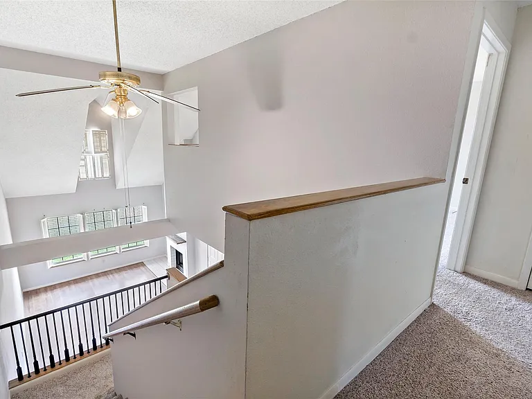 3122 Camelot Dr #33 — Photo 18