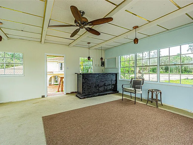 18129 Crawley Rd — Photo 21