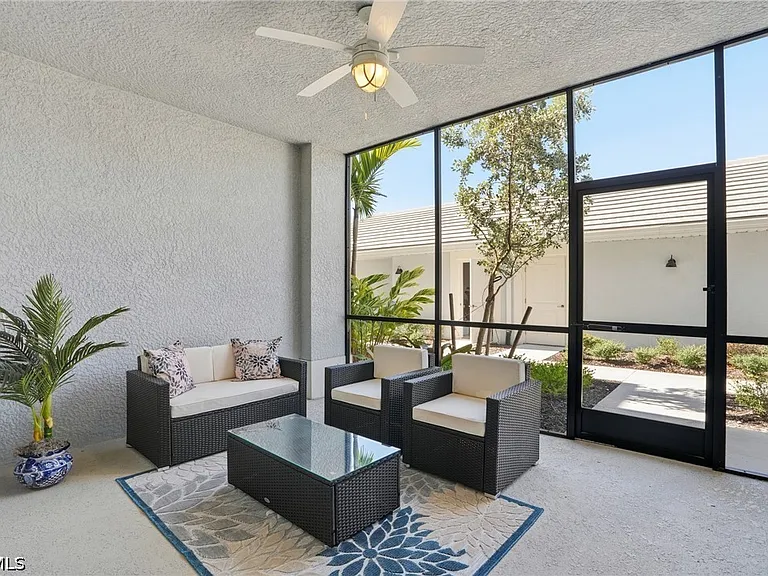 14204 Heritage Landing Blvd #712 — Photo 9