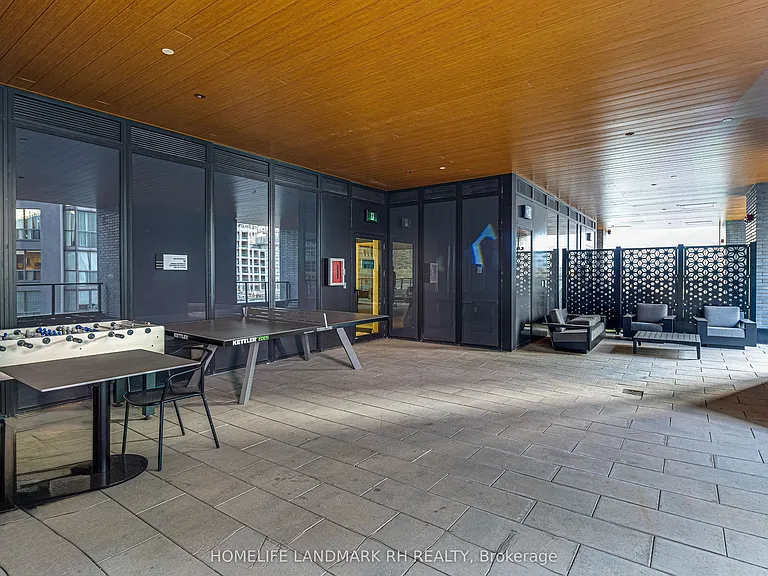 8 Wellesley St W #3902 — Photo 28