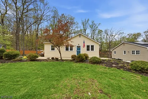 32 Coolidge Trl Photo 1