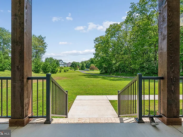 240 Lewis Williams Ln — Photo 41
