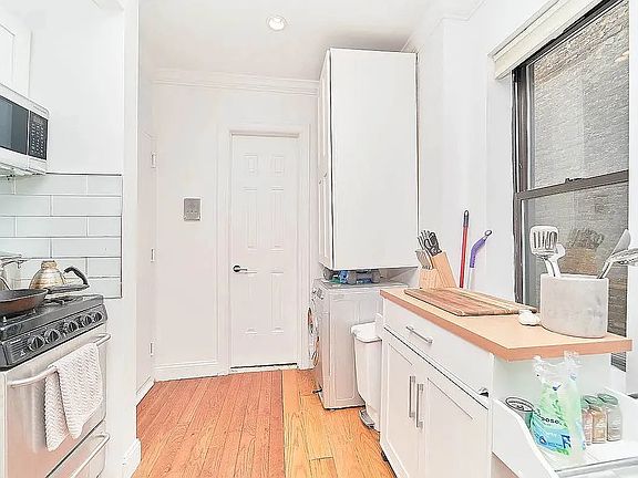 5th image of 234 E 33rd St #3AD