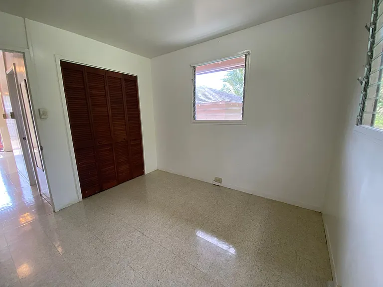 2530 Kalihi St — Photo 10