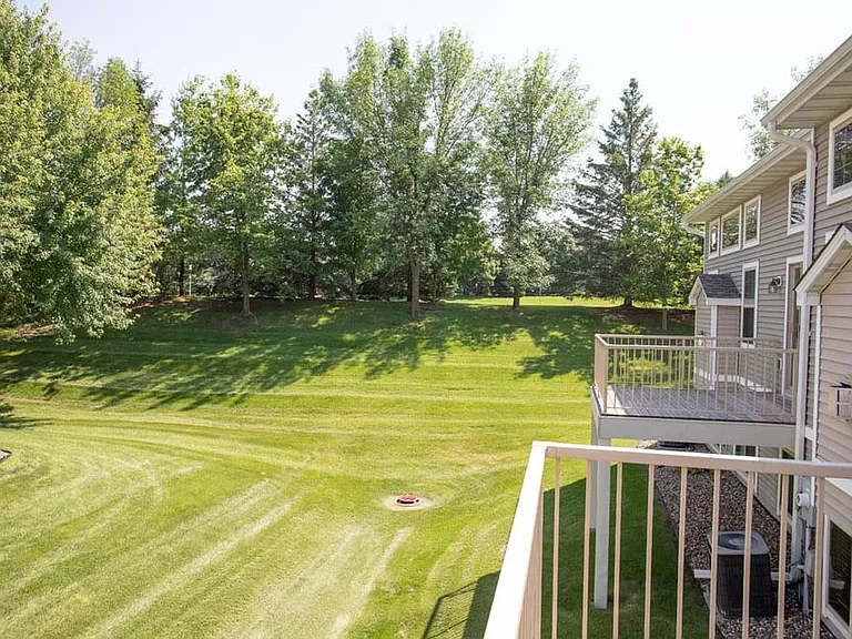 3175 Frontier Dr — Photo 24