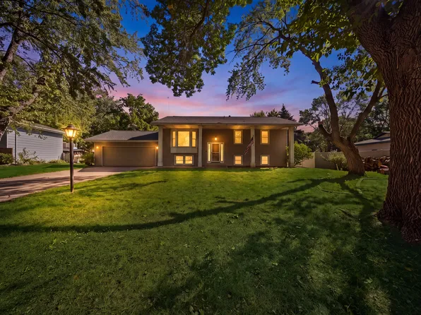 16746 Gannon Ave, Rosemount, MN 55068