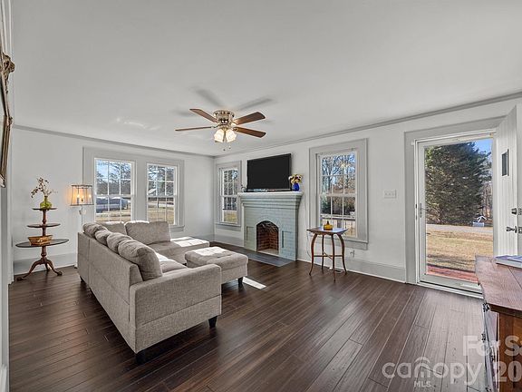 5th image of 455 Eudy Rd