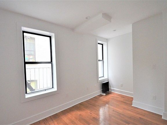 2nd image of 1484 Amsterdam Ave APT 14