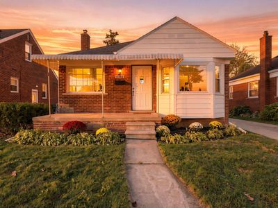 14568 Oceana Ave, Allen Park, MI, 48101