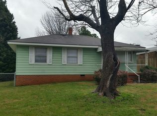1402 Vine St, Greensboro, NC 27405