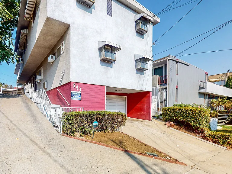 543 Evergreen Street — Photo 11