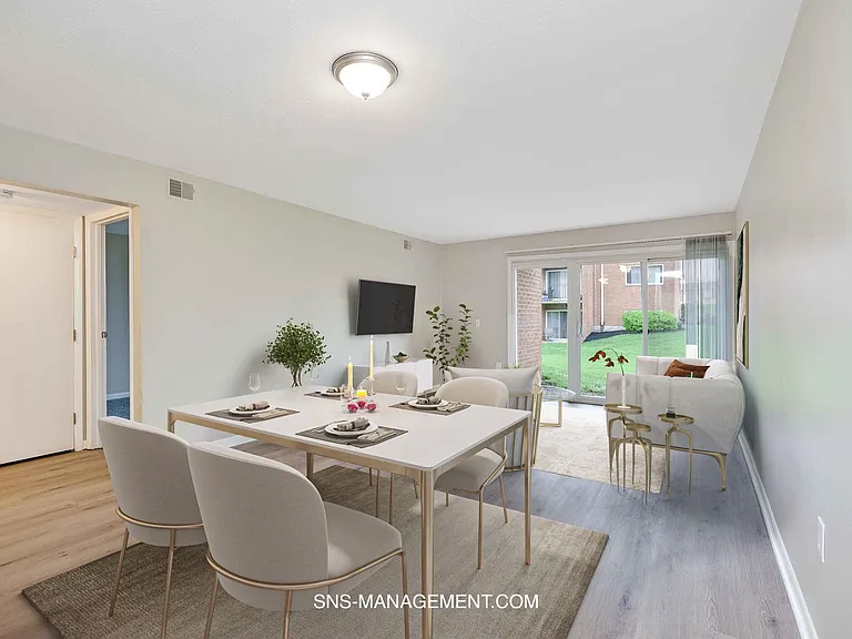 Woodmere Apartments — Photo 17