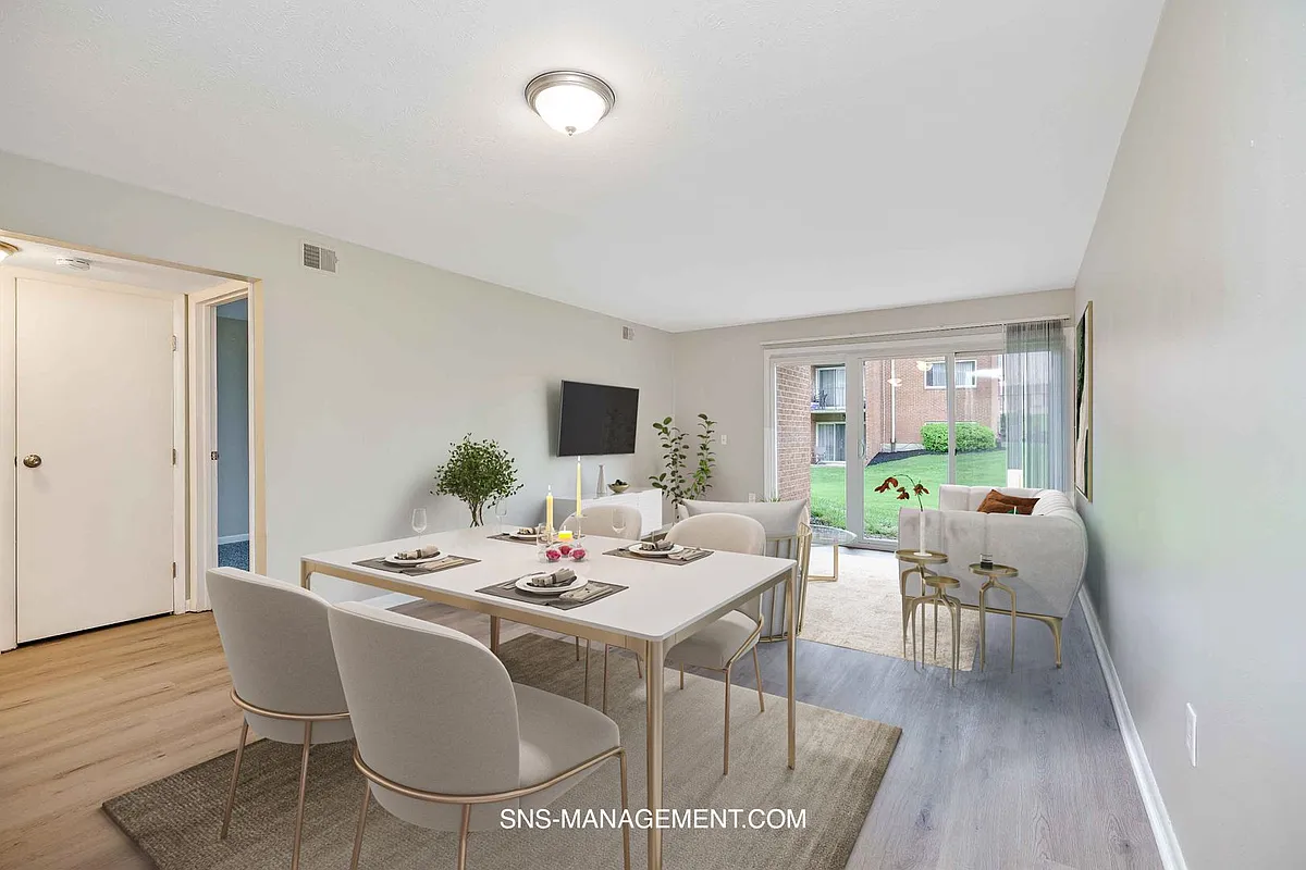 Building Photo - Woodmere Apartments