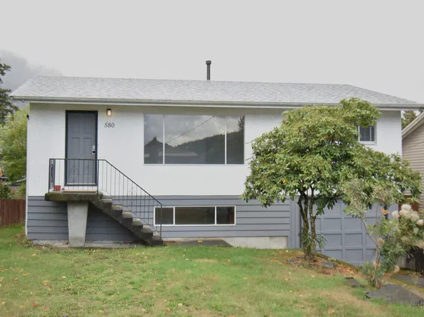 580 Rupert St, Hope, BC V0X 1L4