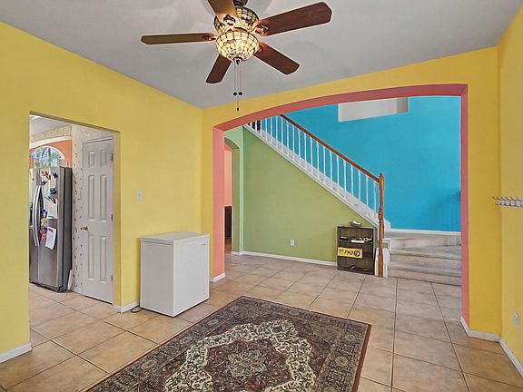 4th image of 2614 Spring Chase Dr